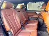 AUDI Q7 40 TFSI